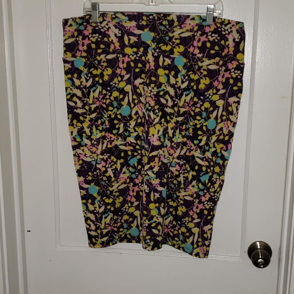 LuLaRoe Cassie Pencil Skirt 2XL
